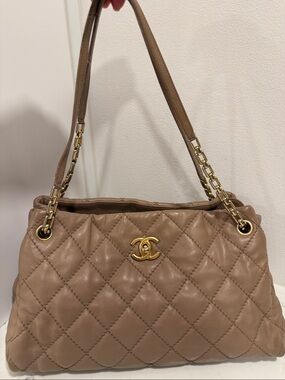 Chanel Quilted Leather Shoulder Bag